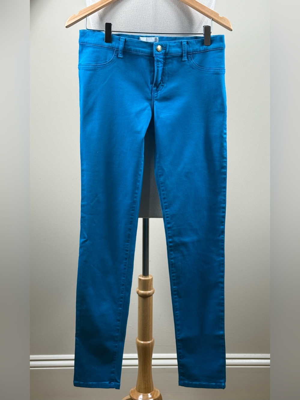 Emilio Pucci NWT Teal Jeans IT 44 Logo Button
Sz 6-8